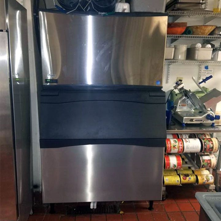 Commercial Ice Maker